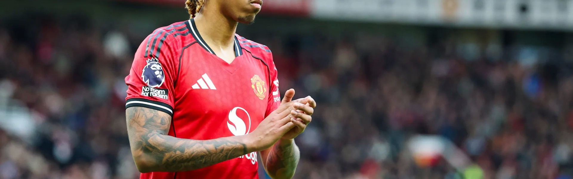 开云官方平台-约罗vs维拉全场数据：传球成功率79%，抢断3拦截3解围5