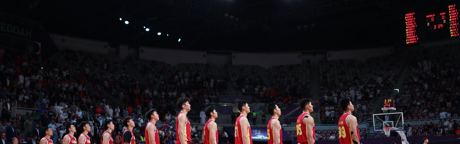 余嘉豪：这届亚洲杯男篮私交很好&amp;很团结 12个人都明白自己的定位