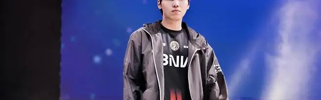 Kaiyun mobile app-BFX上单Clear：Bin确实很厉害，我也参考了很多Bin的打法